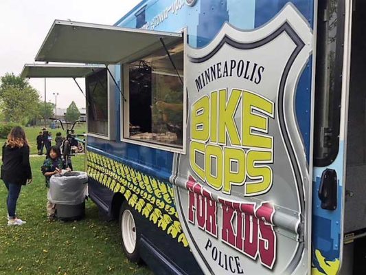 Minneapolis-Bike-Cop-for-Kids-Side